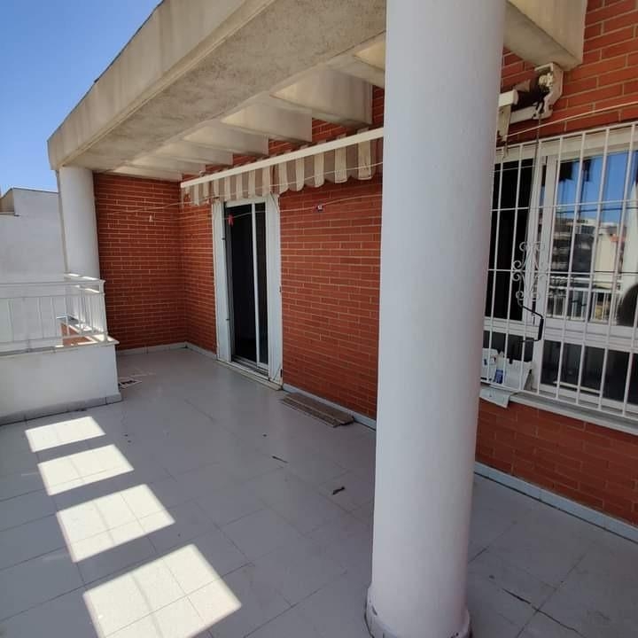 3 Bedroom 2 Bathroom Penthouse in Torrevieja