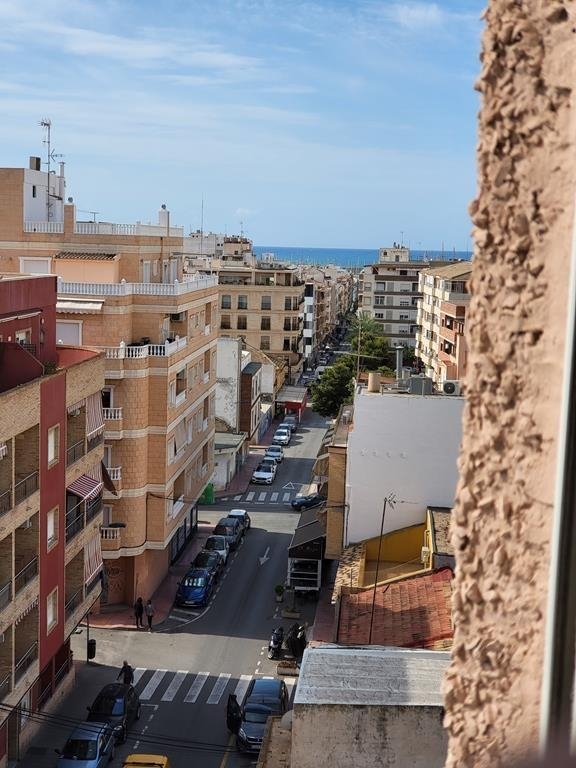 3 Bedroom 2 Bathroom Apartment in Torrevieja