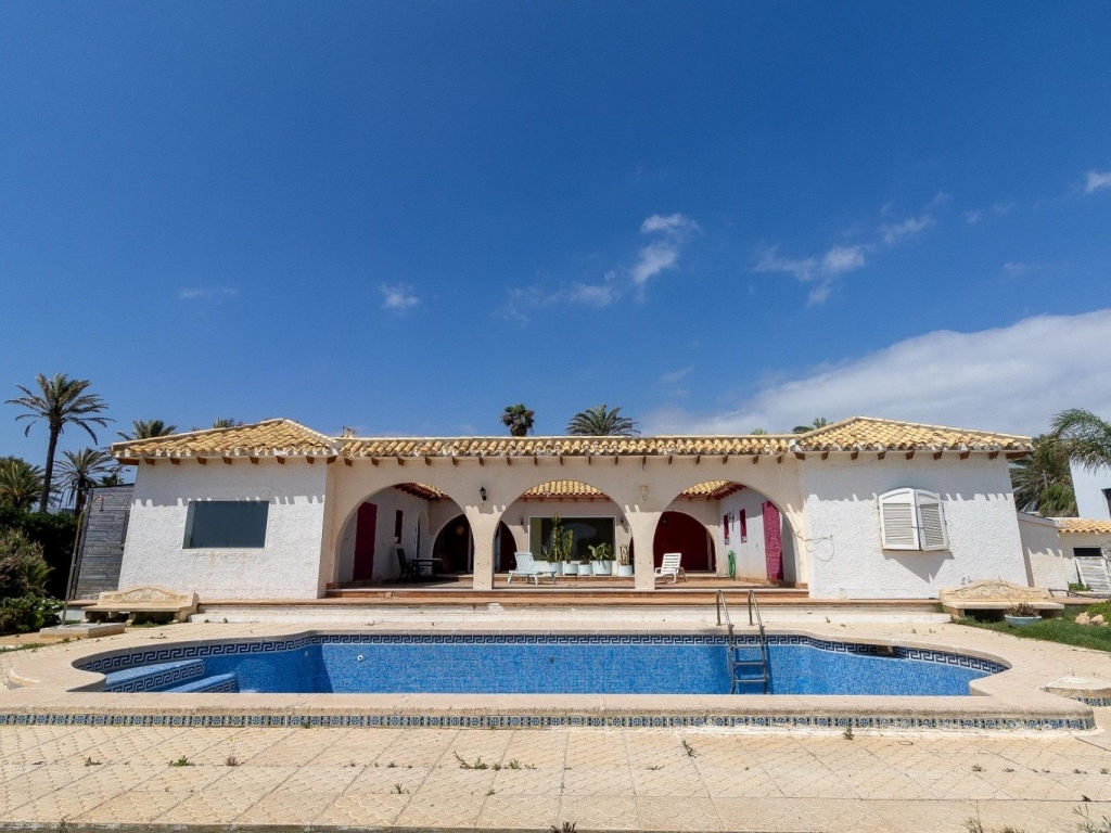 Villa in Cabo Roig