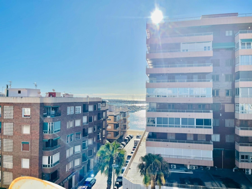 3 Bedroom 2 Bathroom Apartment in Torrevieja