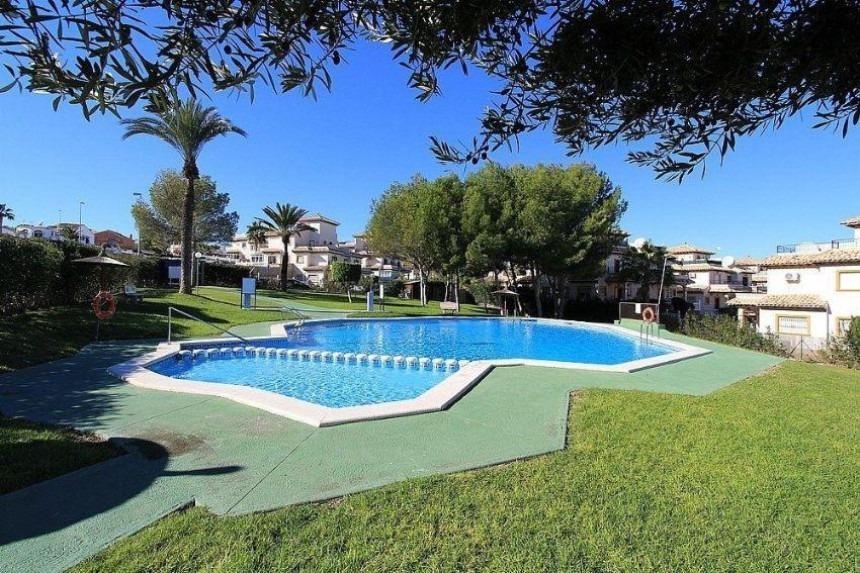 2 Bedroom 1 Bathroom Penthouse in San Miguel de Salinas