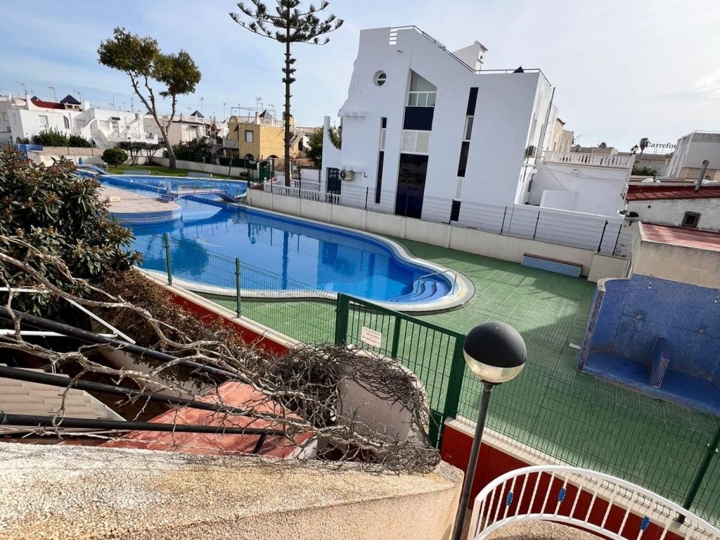 4 Bedroom 2 Bathroom Terraced house in Torrevieja