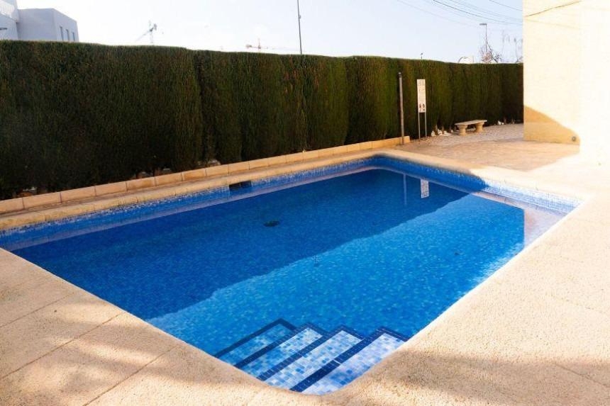 3 Bedroom 2 Bathroom Terraced house in Denia