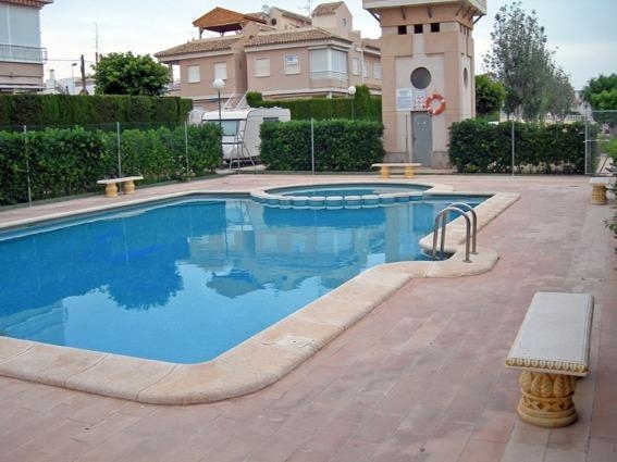 2 Bedroom 1 Bathroom Villa in Torrevieja