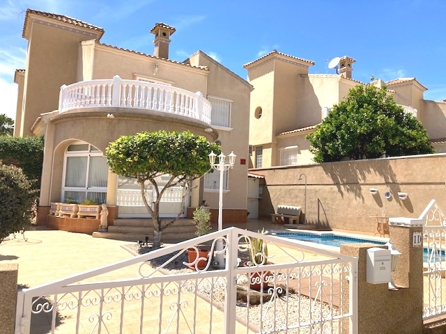 El Galan 3 Bed 2 Bath Villa Private Pool (3)