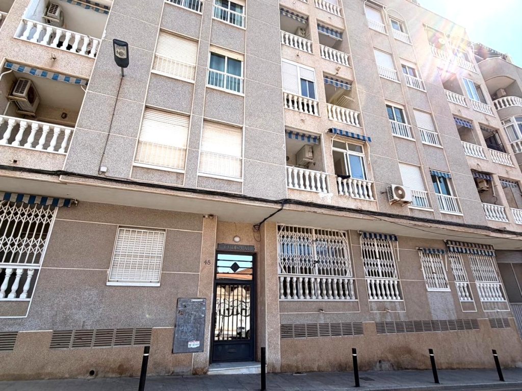 PISO EN VENTA CENTRO DE TORREVIEJA